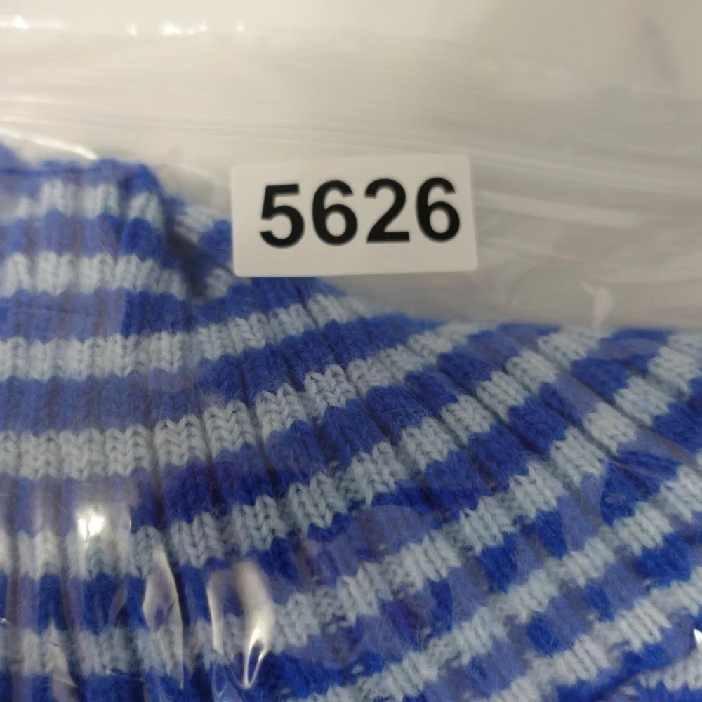 Vintage 1970s Womens Small Blue Striped Turtleneck Sweater Union‎ Made Retro USA